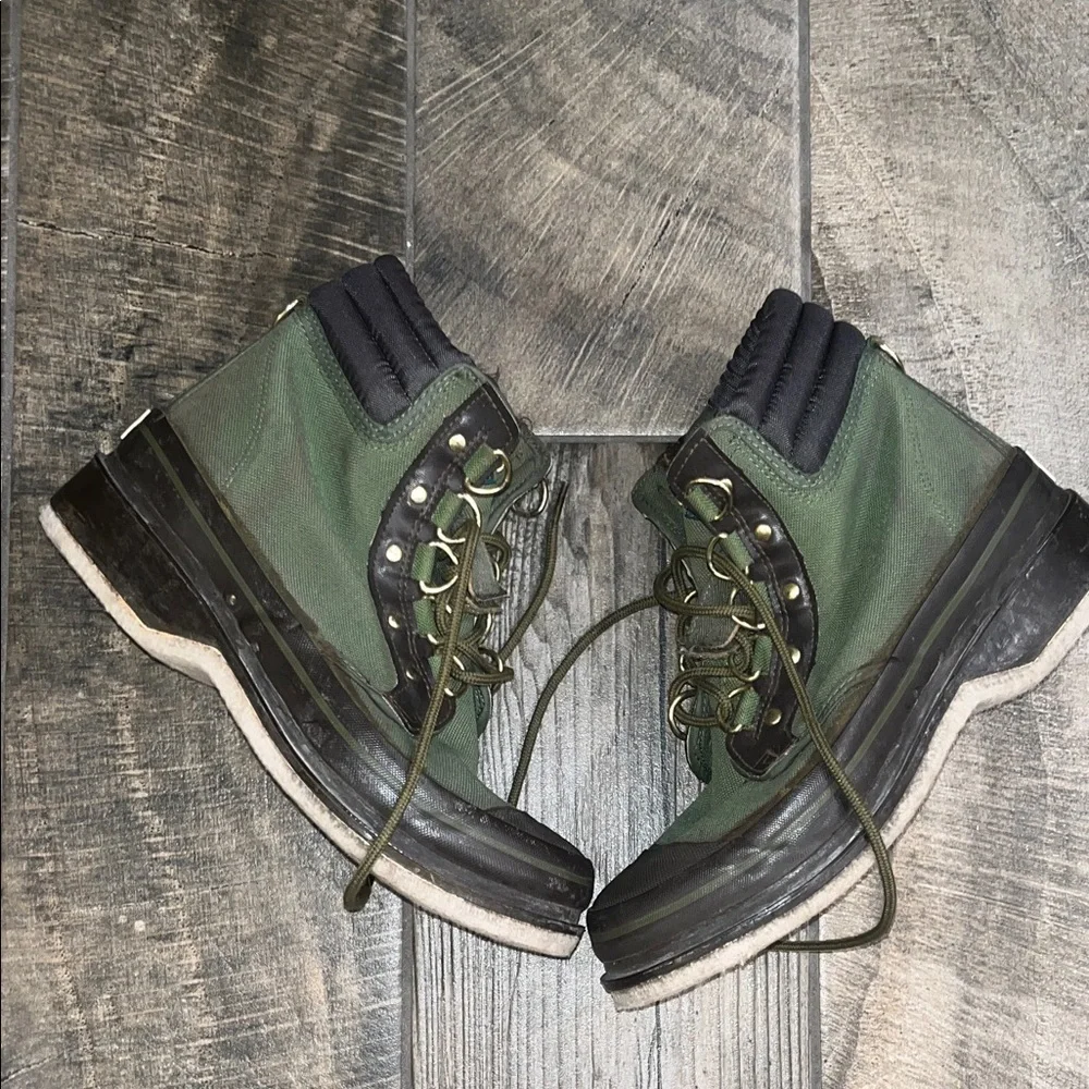Orvis Green and Black Outdoor Boots